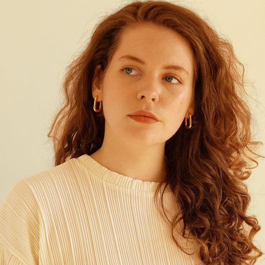 Rhea - Rounded Rectangle Hoops