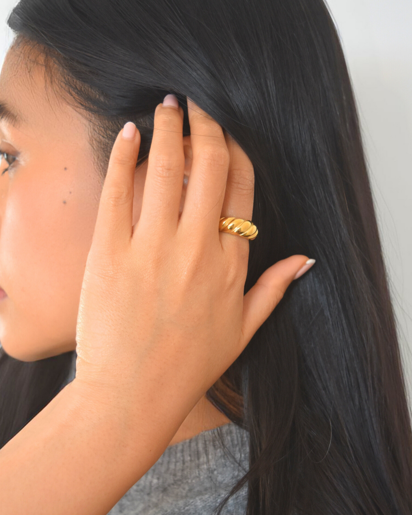 Croisscent - Spiral Ring