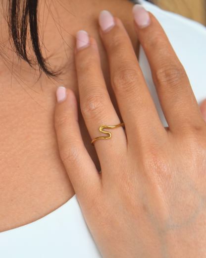 Forma - Fine Wave Ring