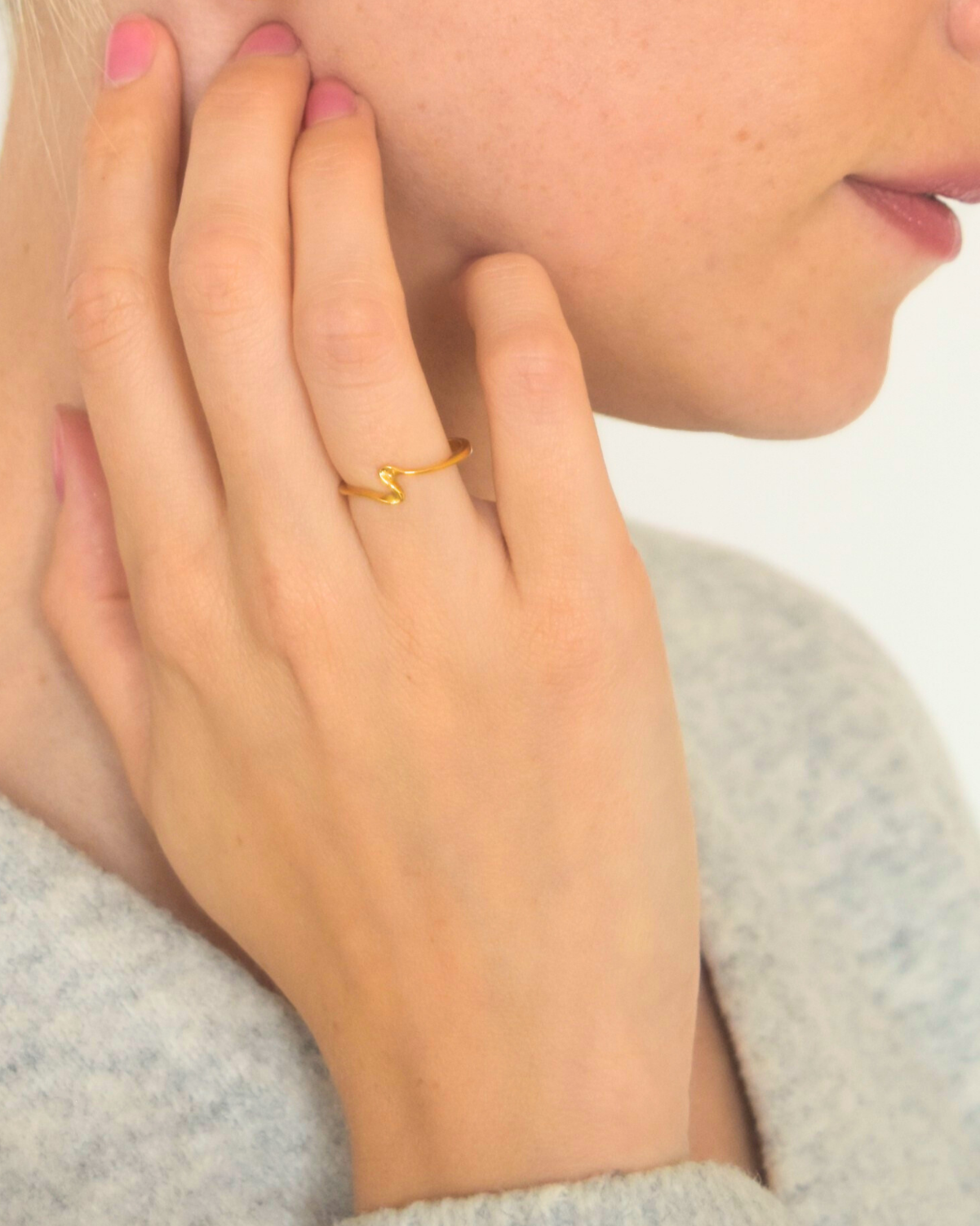 Forma - Fine Wave Ring